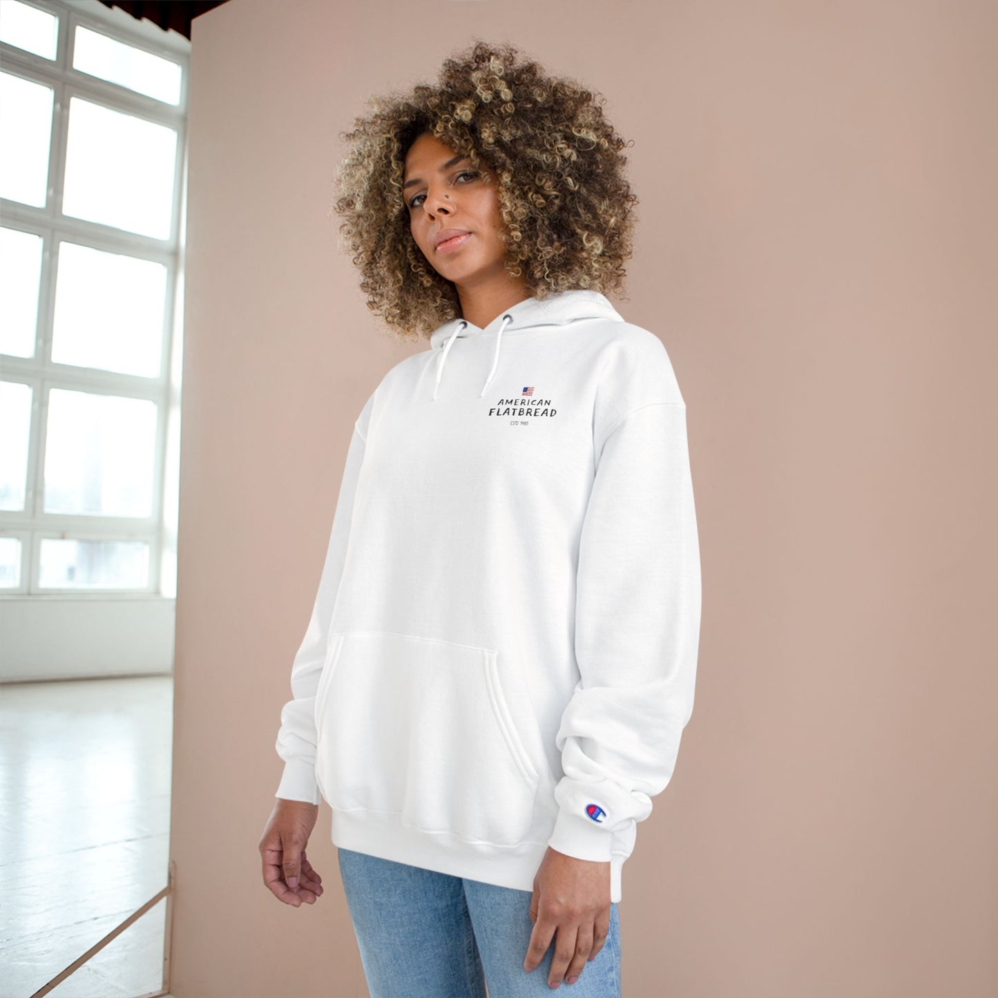 The Flagship Hoodie || Champion